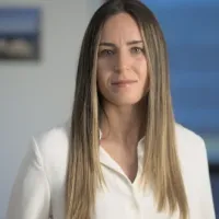 Ingrid hernandez abogada experta en Derecho Extranjería